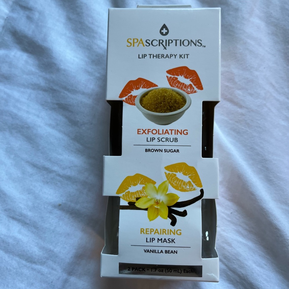 Spascriptions valentines Day Lip Therapy Kit (New in box)